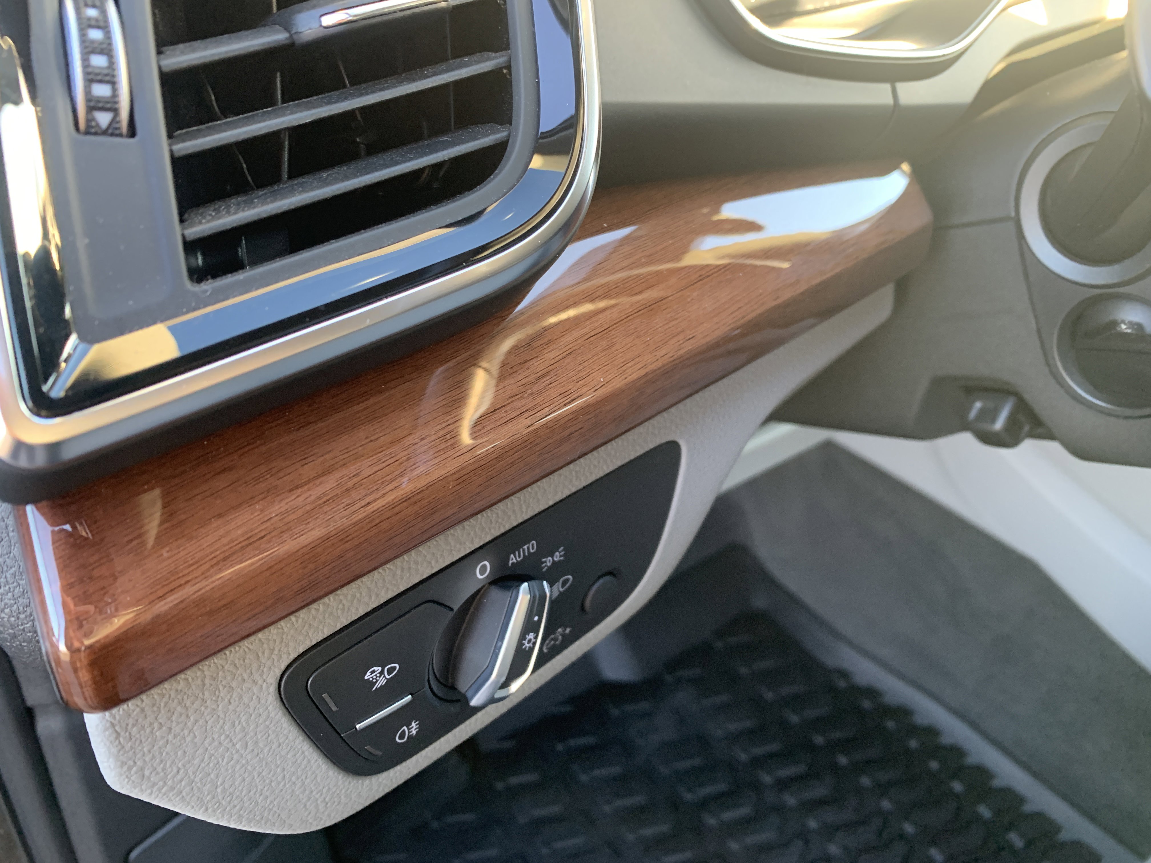 Certified 2022 Audi Q5 e Premium Plus w/ Premium Plus Package image 19