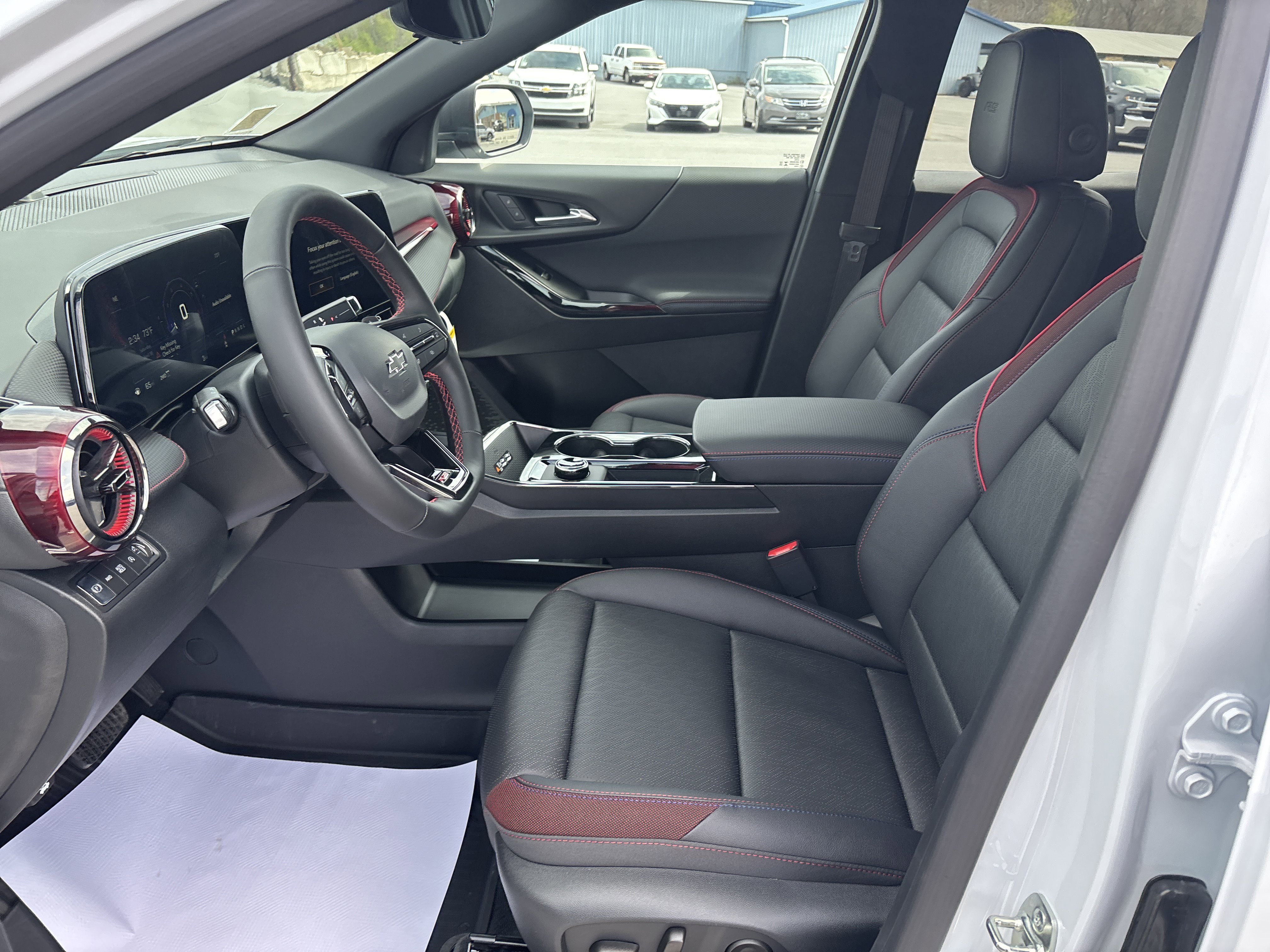New 2026 Chevrolet Equinox RS w/ Convenience Package III AWD/4WD image 13