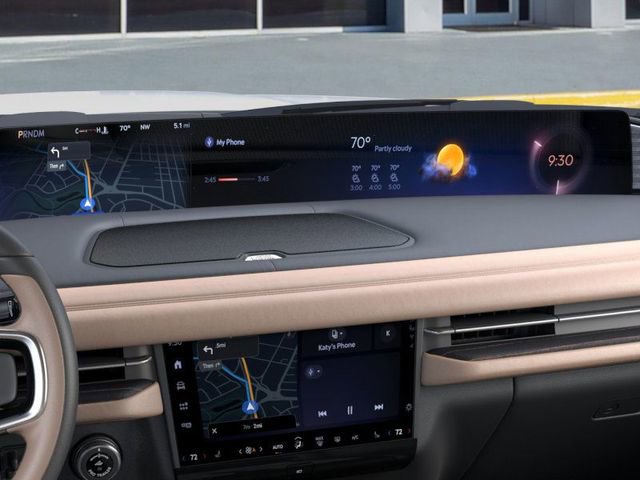 New 2025 Lincoln Navigator Black Label image 14