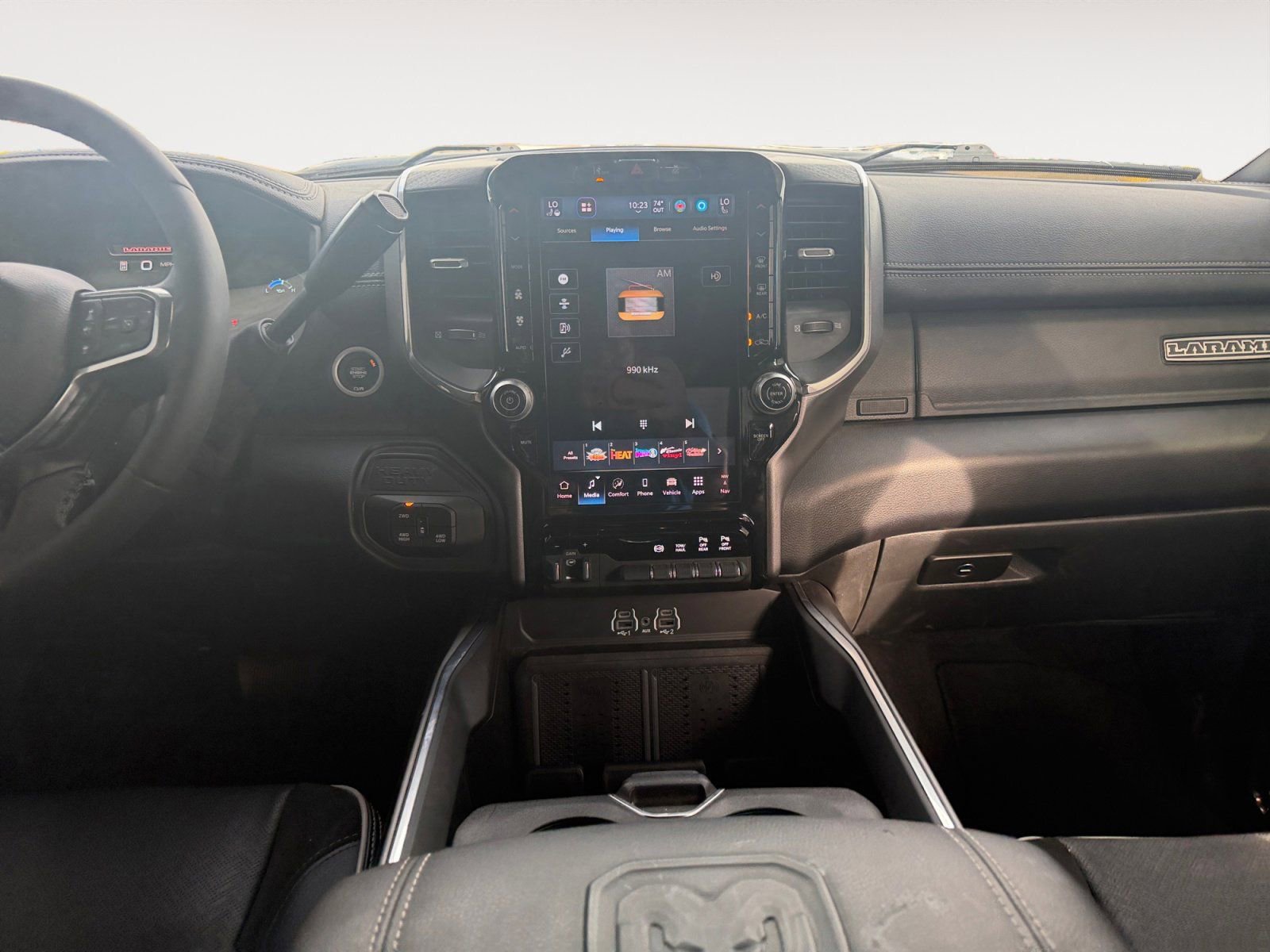 Used 2025 RAM 2500 Laramie w/ Night Edition image 11