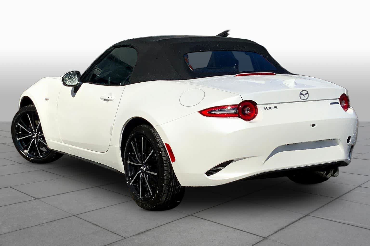 New 2026 MAZDA MX-5 Miata Grand Touring RWD image 12