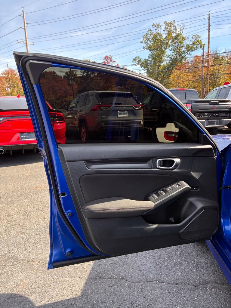 Used 2023 Honda Civic Sport image 24