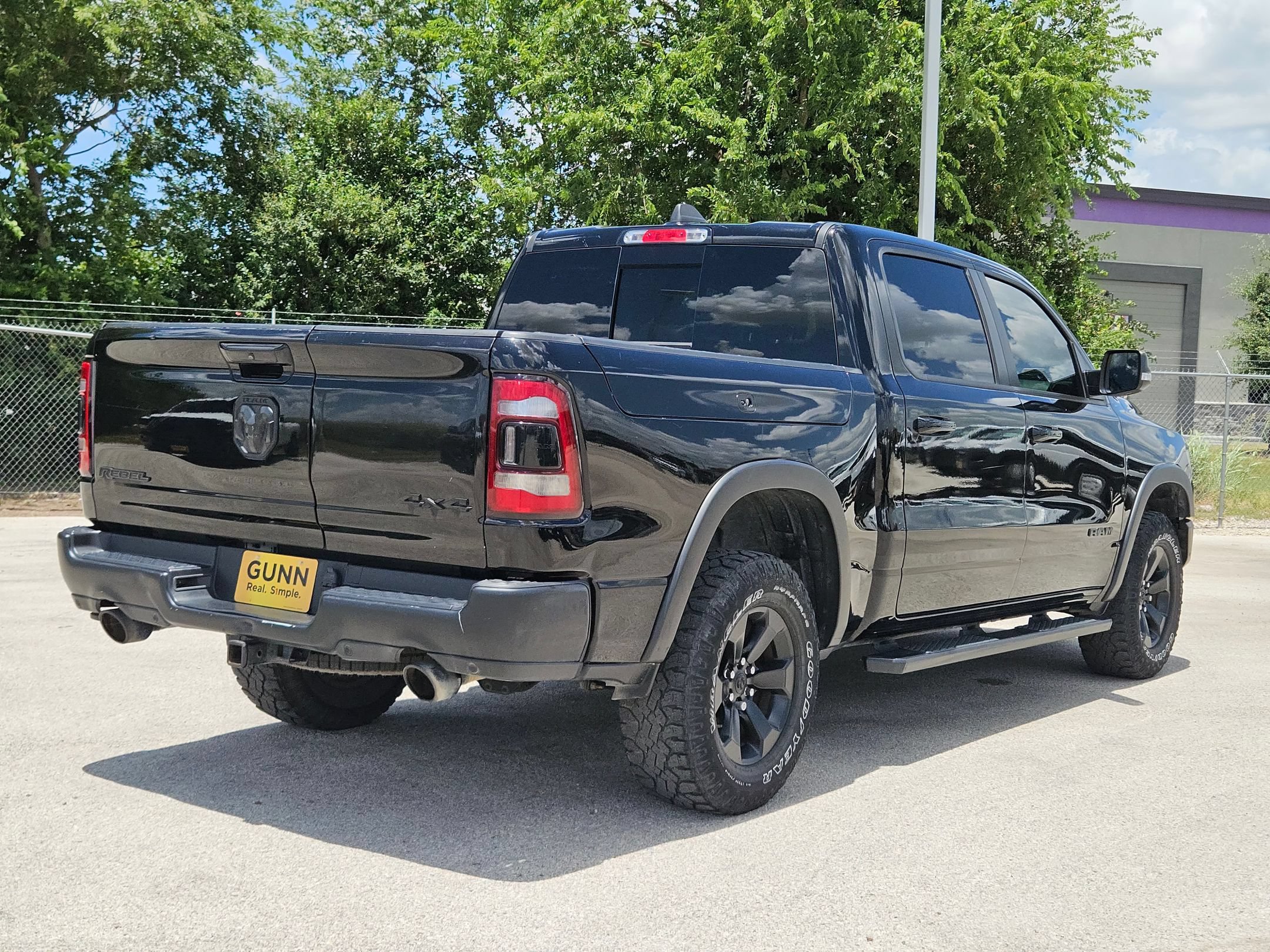 Used 2020 RAM 1500 Rebel w/ Rebel Level 2 Equipment Group AWD/4WD image 3