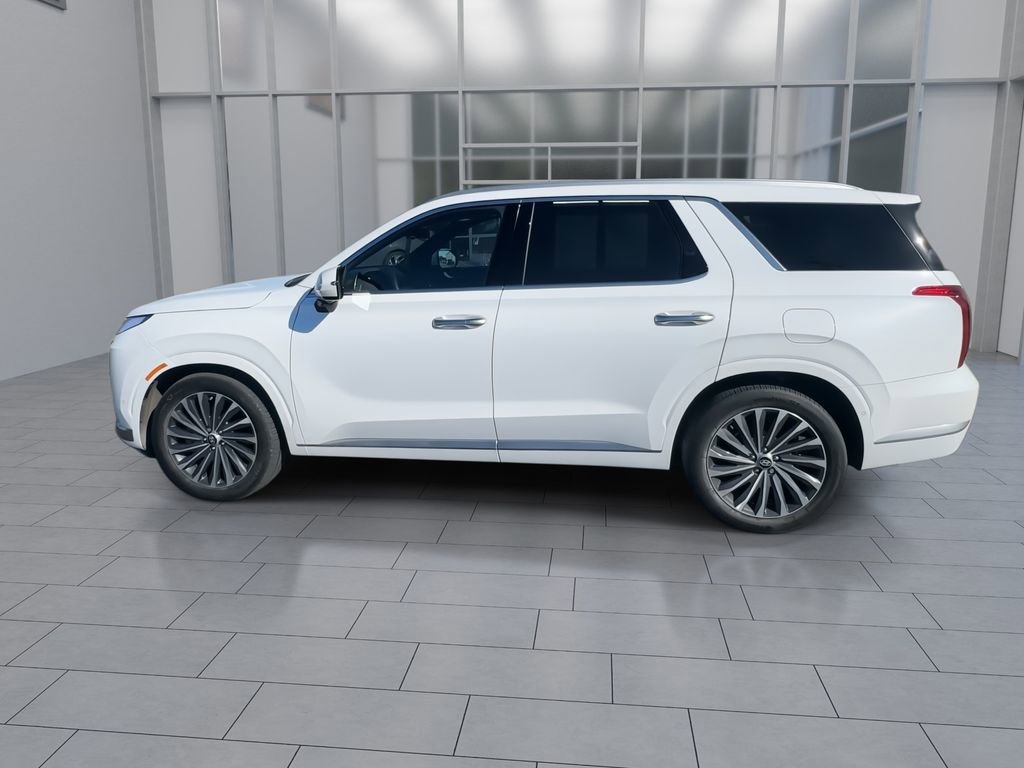 Used 2025 Hyundai Palisade Calligraphy image 5