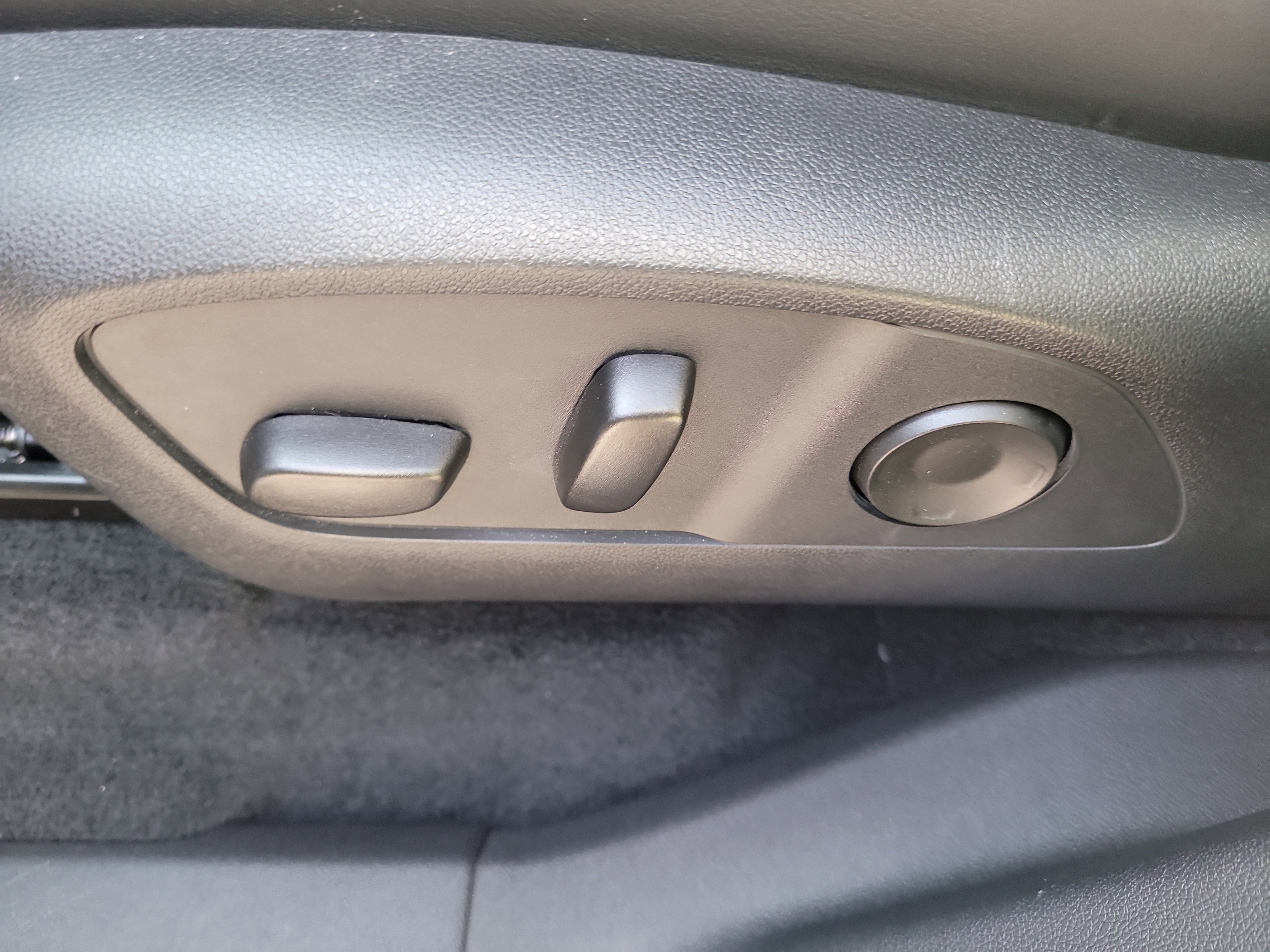 Used 2026 Buick Enclave Sport Touring w/ Super Cruise Package FWD image 23