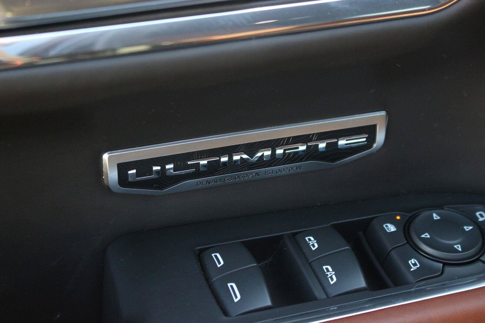 Used 2024 GMC Sierra 1500 Denali Ultimate AWD/4WD image 16