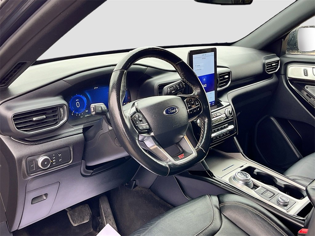 Used 2022 Ford Explorer ST w/ Equipment Group 401A image 11