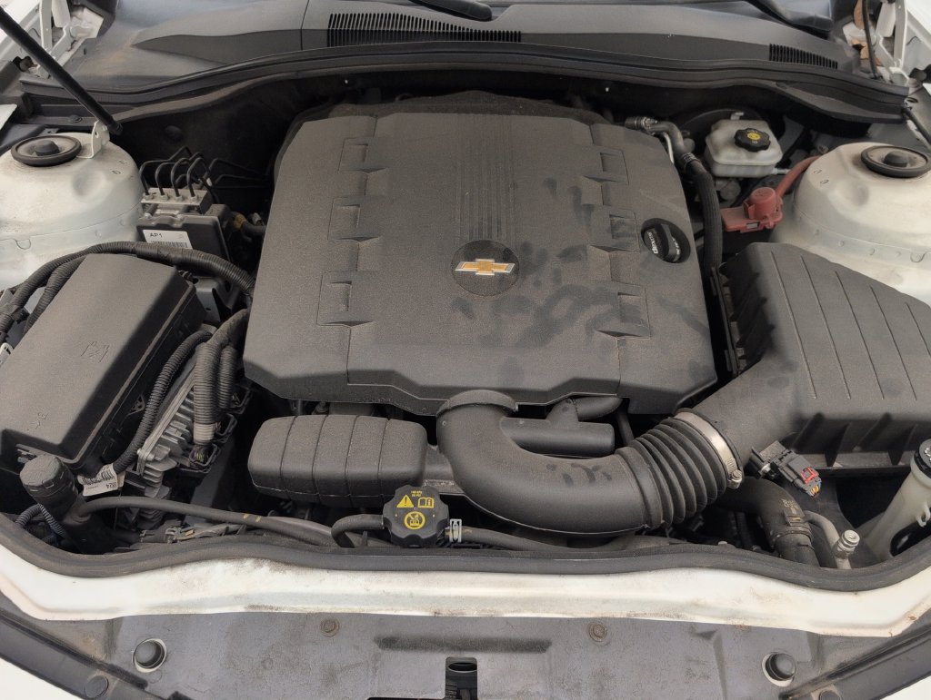 Used 2015 Chevrolet Camaro LS RWD image 35