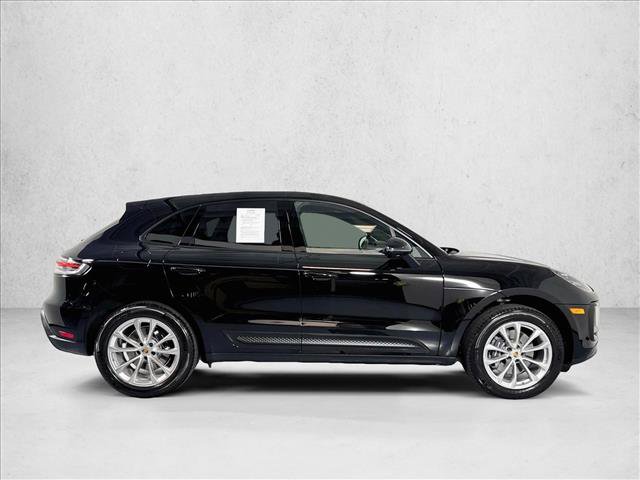Certified 2026 Porsche Macan Turbo AWD/4WD image 8
