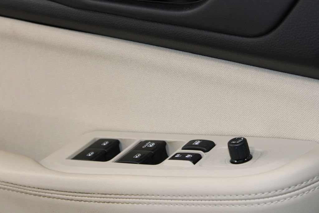 Used 2019 Subaru Outback 2.5i AWD/4WD image 24