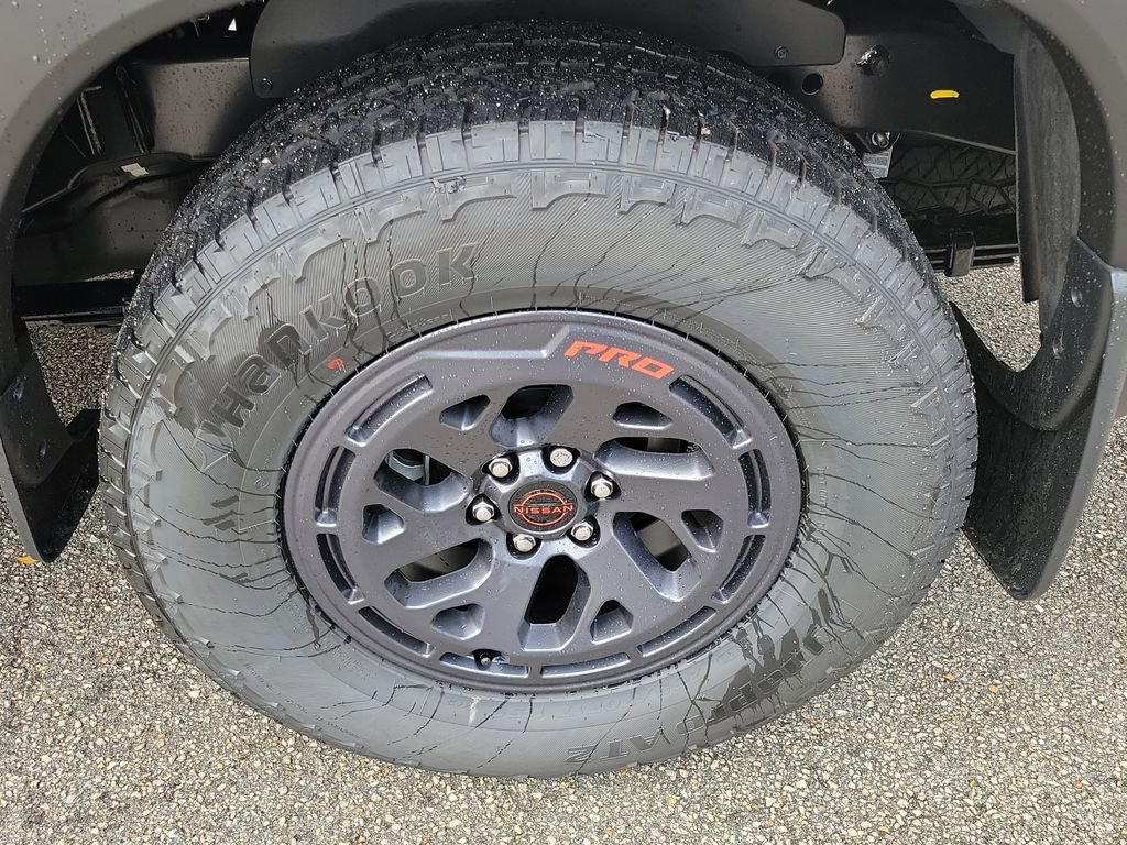 New 2026 Nissan Frontier Pro-X w/ Pro-X Convenience Package image 9