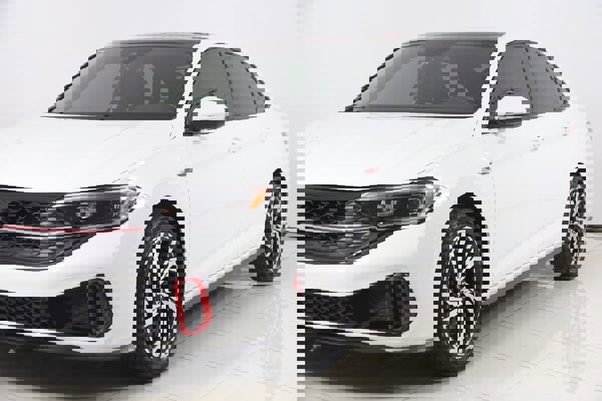 Used 2024 Volkswagen Jetta GLI Autobahn image 55