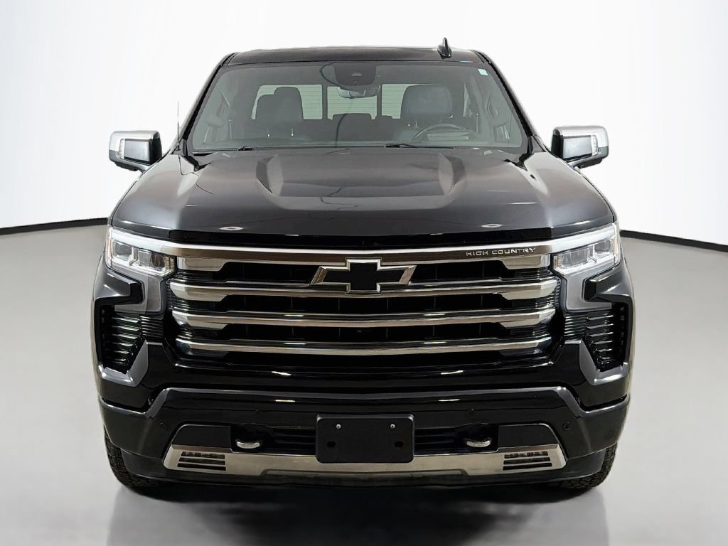 Used 2024 Chevrolet Silverado 1500 High Country w/ Technology Package AWD/4WD image 15