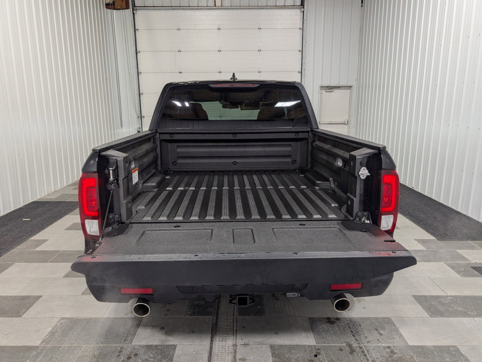 Used 2025 Honda Ridgeline Sport+ image 24