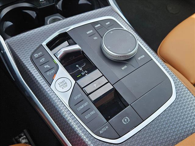 Certified 2025 BMW 330i Sedan image 22