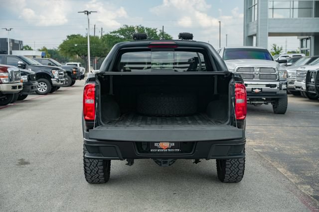 Used 2018 Chevrolet Colorado ZR2 w/ ZR2 Midnight Special Edition AWD/4WD image 10