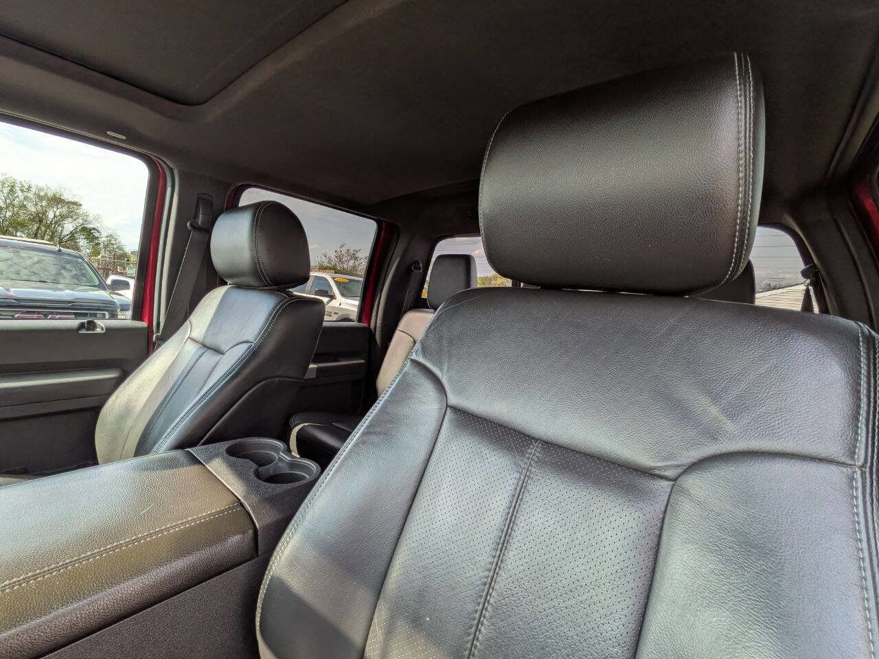 Used 2013 Ford F250 Lariat w/ Lariat Chrome Pkg image 15