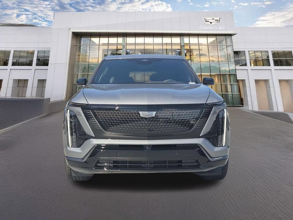 New 2027 Cadillac Vistiq Sport w/ LPO, Floor Liner Package AWD/4WD image 2