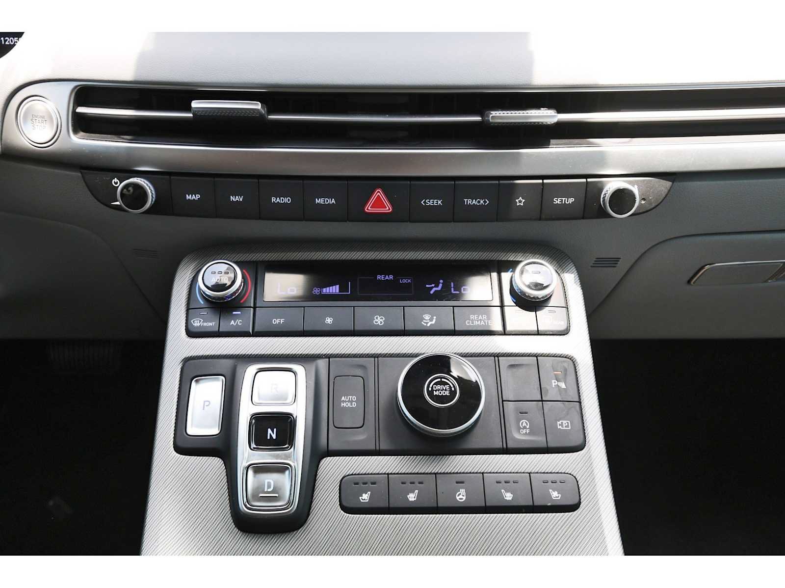 Used 2025 Hyundai Palisade SEL FWD image 26