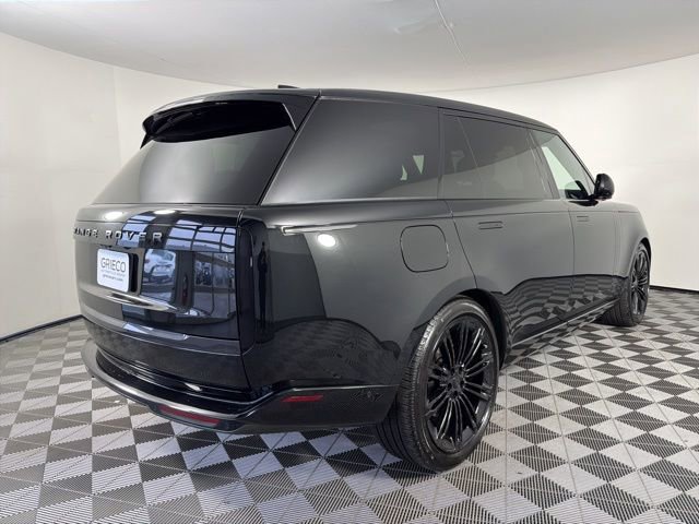 Used 2026 Land Rover Range Rover Long Wheelbase SE image 7