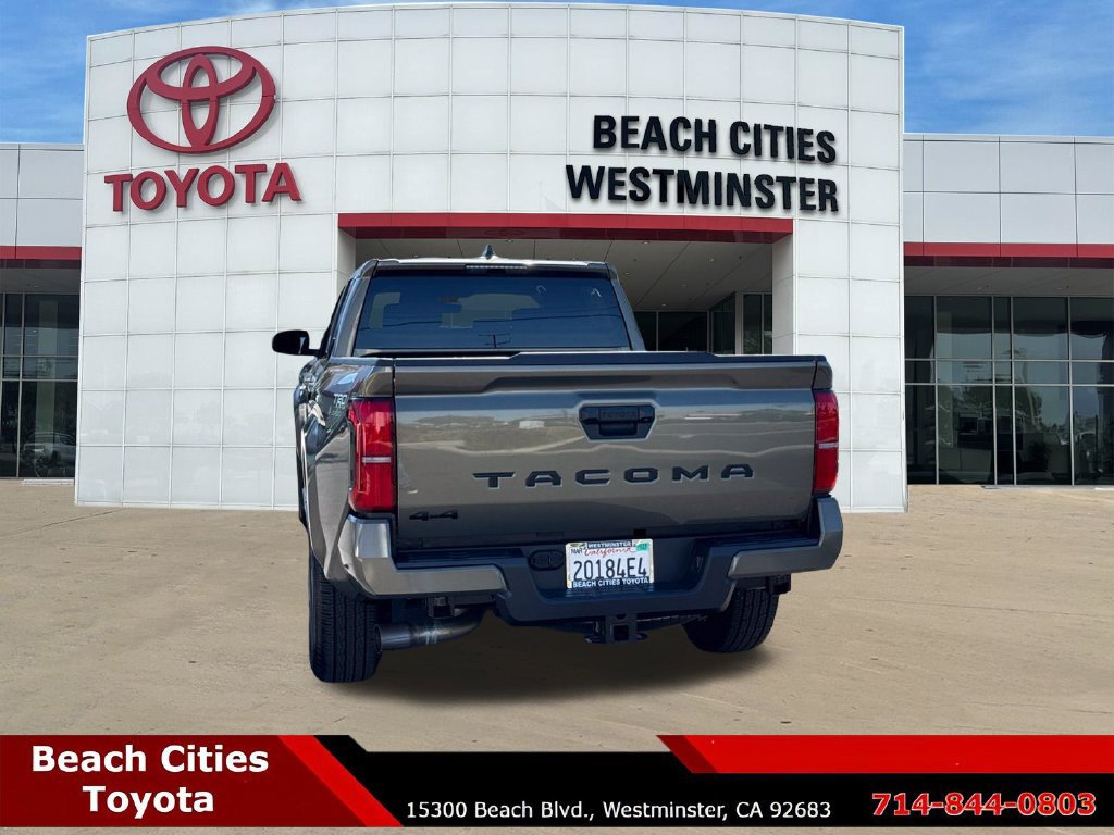 Certified 2025 Toyota Tacoma TRD Sport AWD/4WD image 9