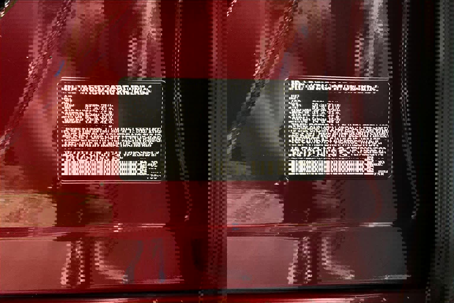 Used 2022 BMW ALPINA B7 xDrive w/ Luxury Rear Seating Package image 33