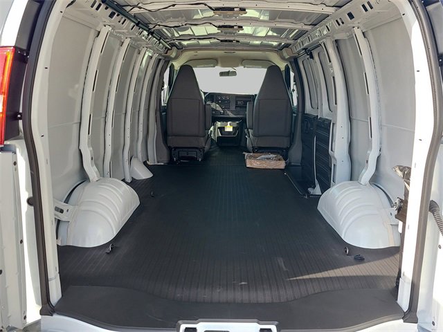 New 2025 Chevrolet Express 2500 image 21