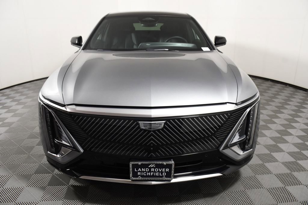 Used 2024 Cadillac Lyriq Luxury image 10