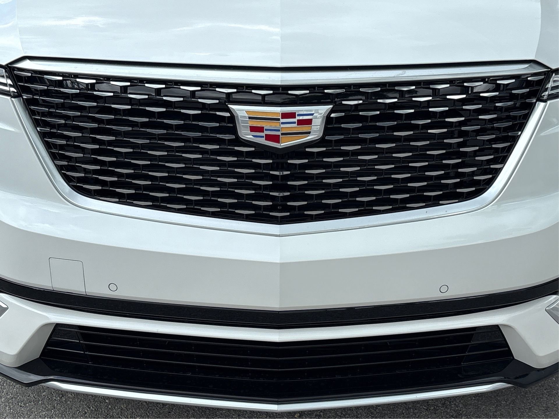 New 2025 Cadillac XT6 Luxury image 15