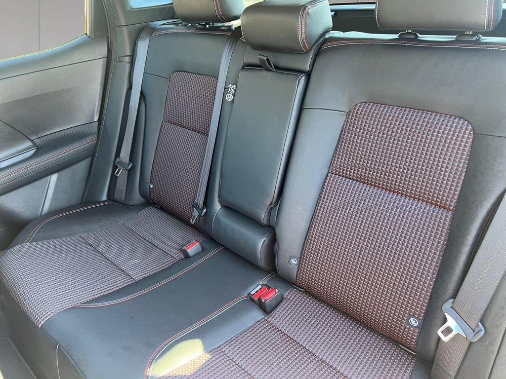 Used 2025 Nissan Kicks SR w/ SR Premium Package image 12