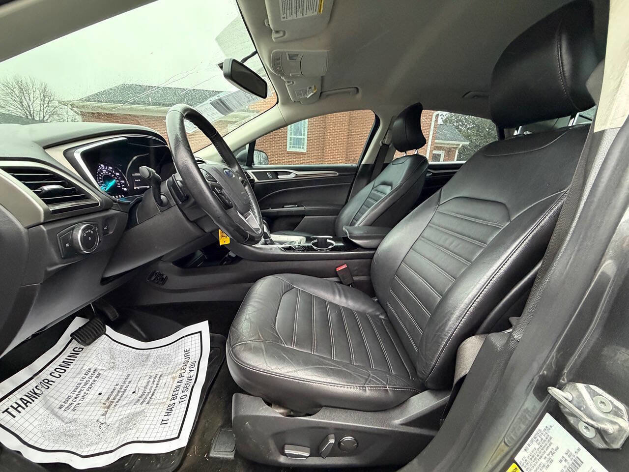 Used 2016 Ford Fusion SE w/ Equipment Group 202A FWD image 13