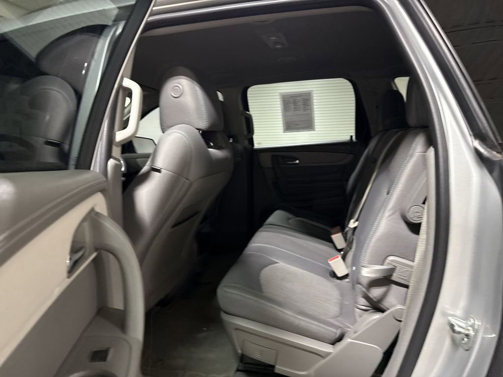 Used 2016 Chevrolet Traverse LS FWD image 22