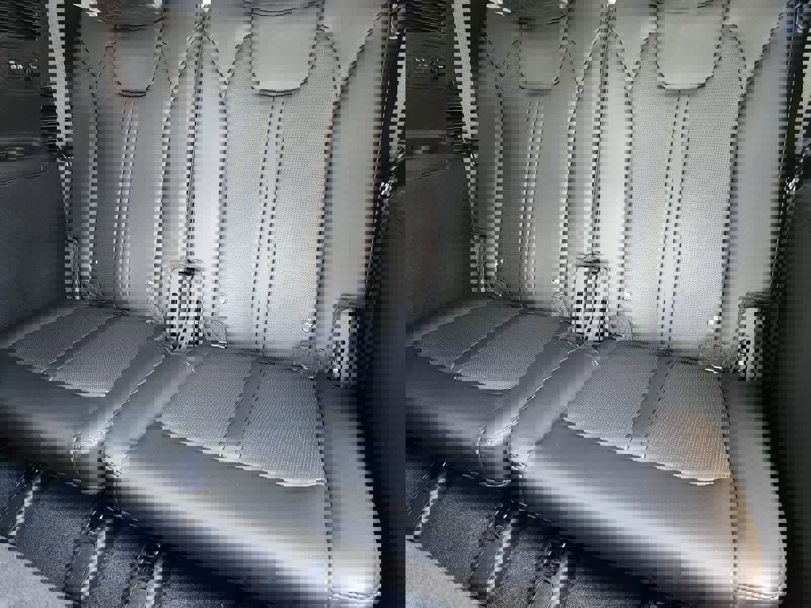 New 2026 Kia Sorento S w/ S Panoramic Sunroof Package FWD image 28