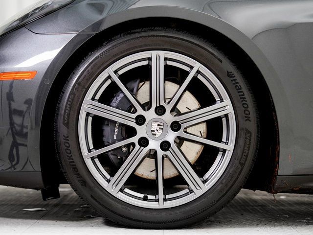 Certified 2025 Porsche Panamera 4 image 28