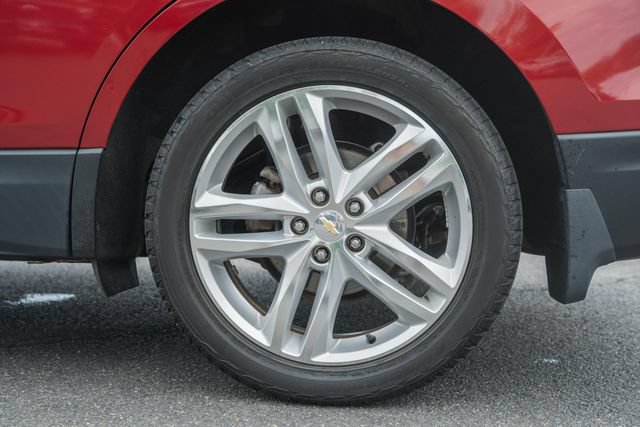 Used 2018 Chevrolet Equinox Premier AWD/4WD image 18