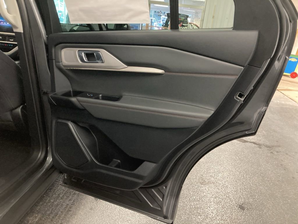 New 2026 Ford Explorer Active image 37