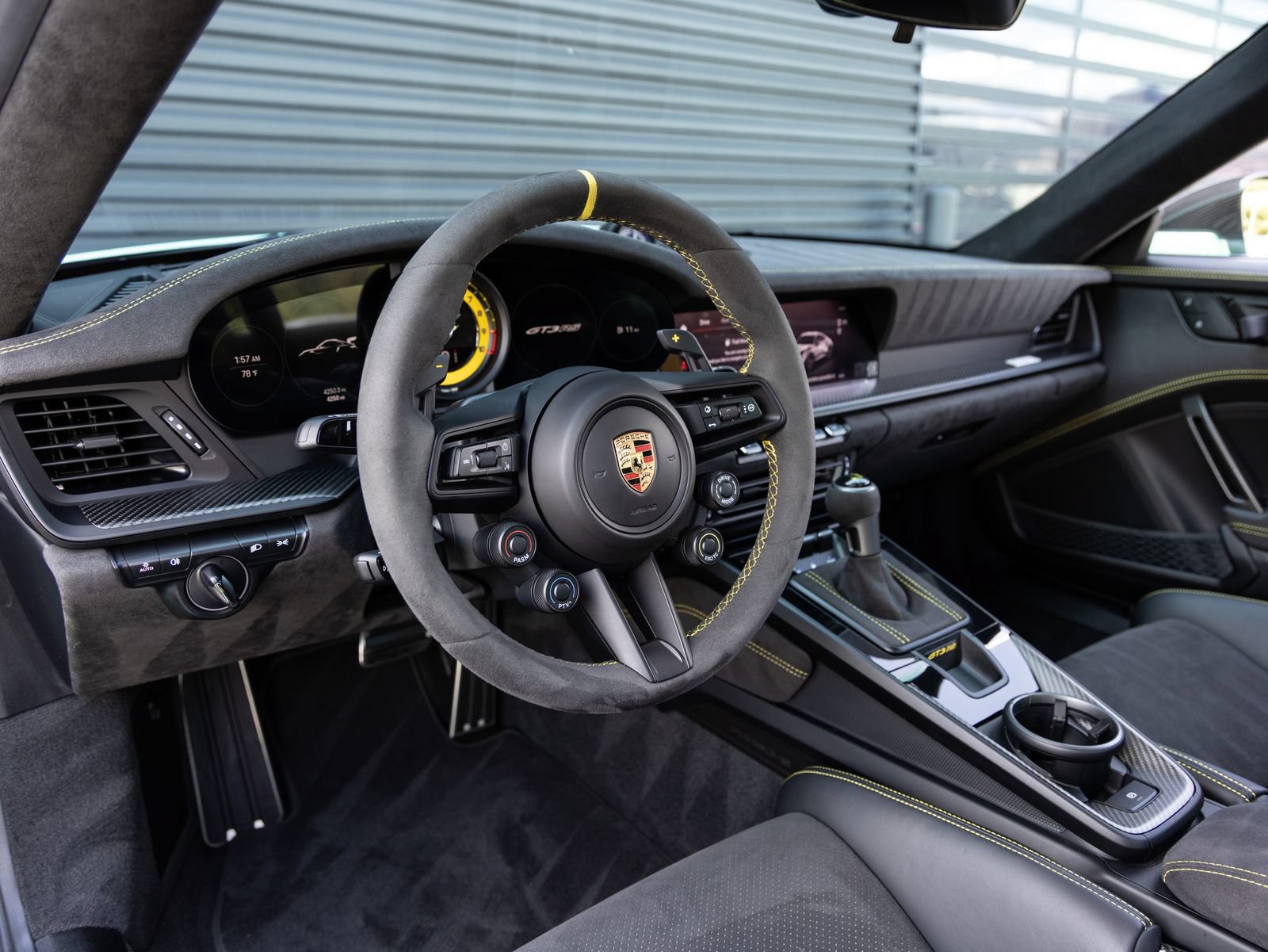 Used 2024 Porsche 911 GT3 RS RWD image 4