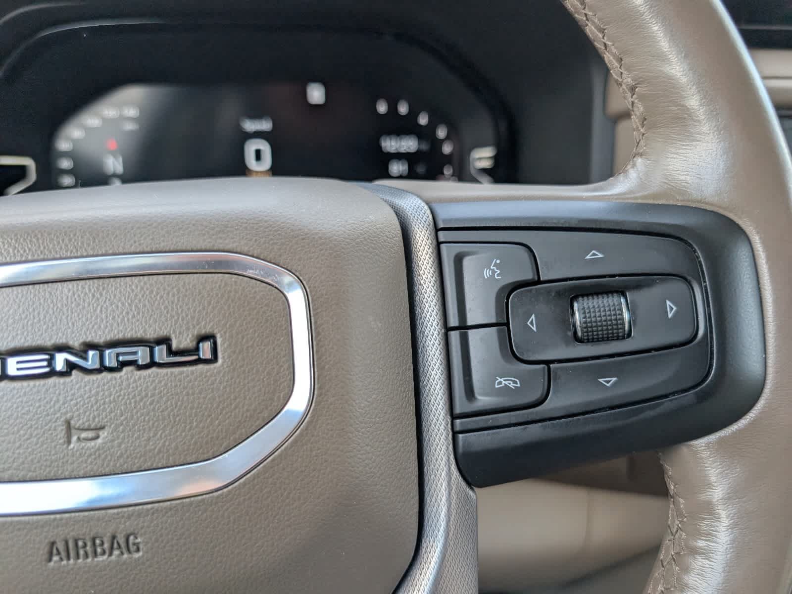 Certified 2022 GMC Yukon Denali AWD/4WD image 28