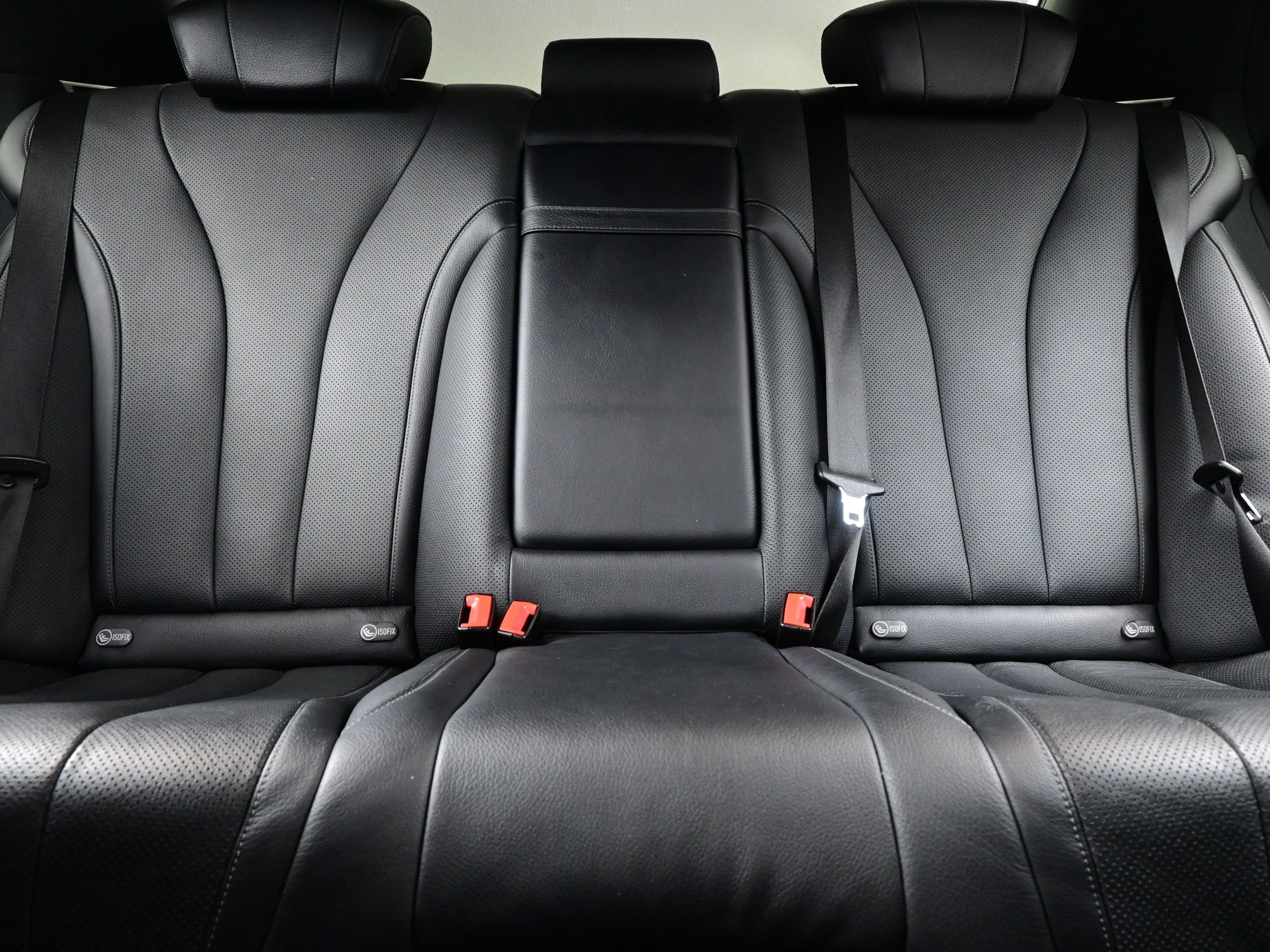 Used 2014 Mercedes-Benz S 550 Sedan image 16