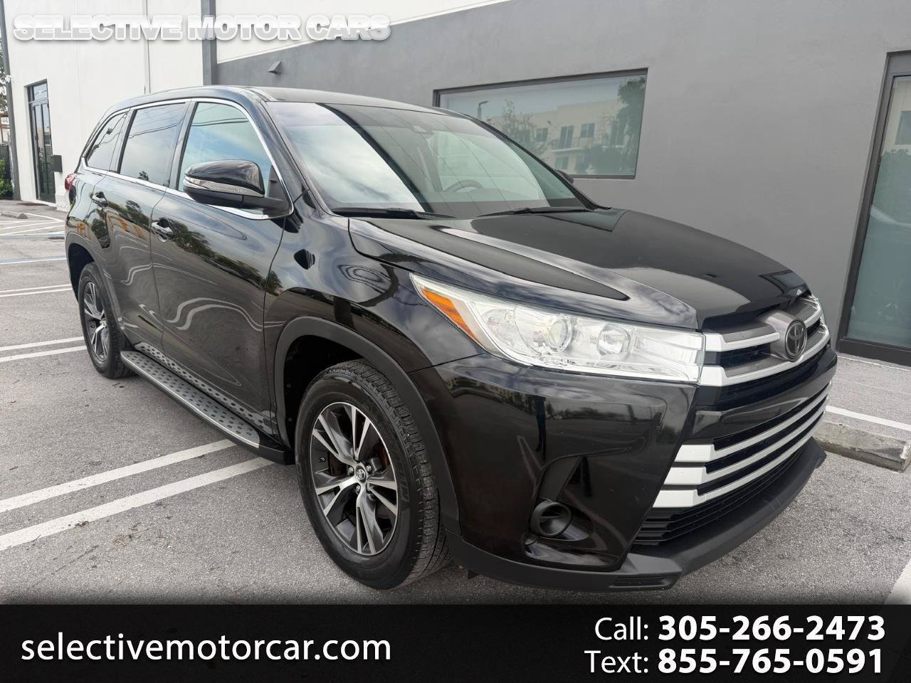 Used 2018 Toyota Highlander LE
