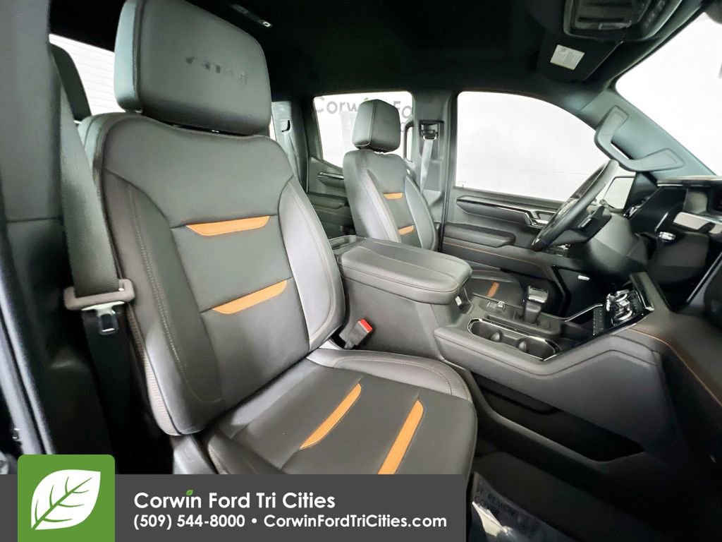 Used 2023 GMC Sierra 1500 AT4 image 17