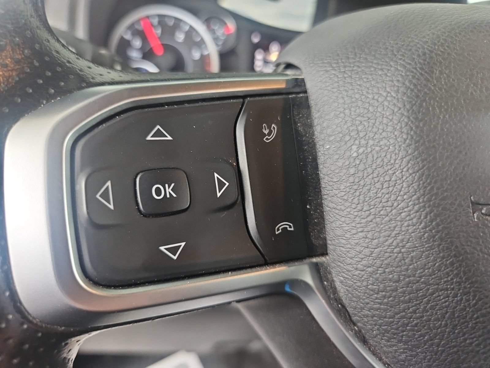 Used 2026 RAM 3500 Tradesman w/ Chrome Appearance Group A AWD/4WD image 8