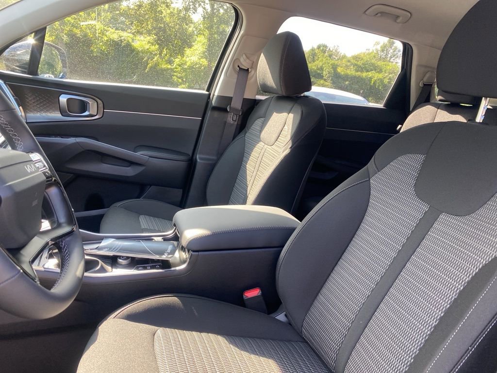 New 2026 Kia Sorento LX image 12