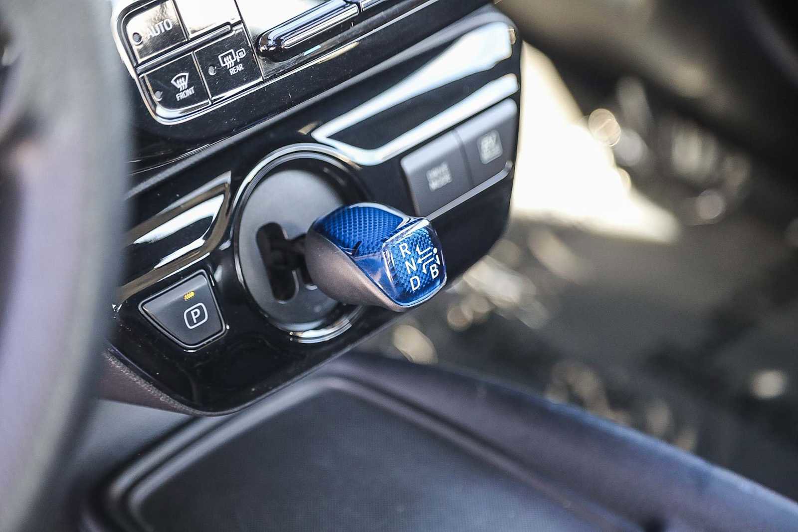 Used 2020 Toyota Prius LE image 20