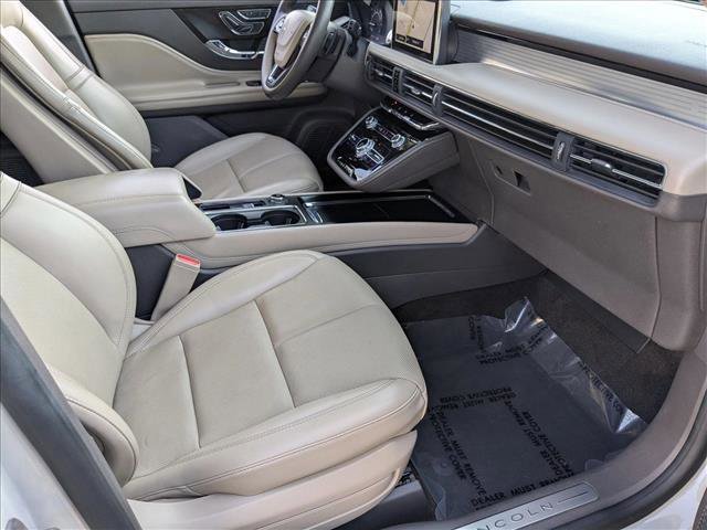 Used 2022 Lincoln Corsair FWD w/ Premium Package image 20