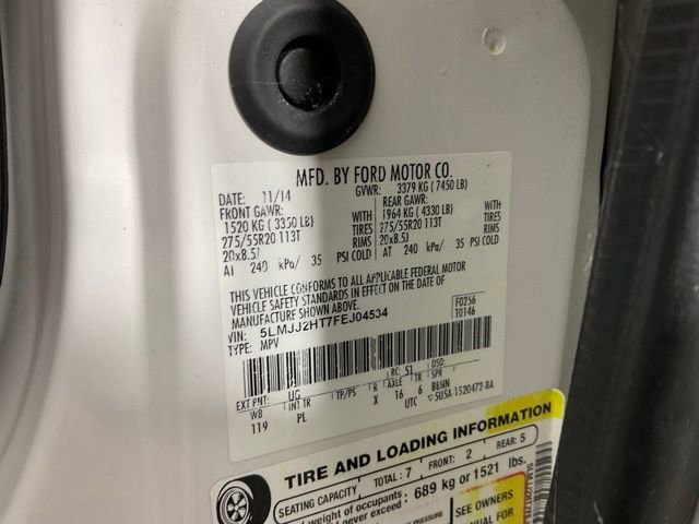 Used 2015 Lincoln Navigator 2WD image 29