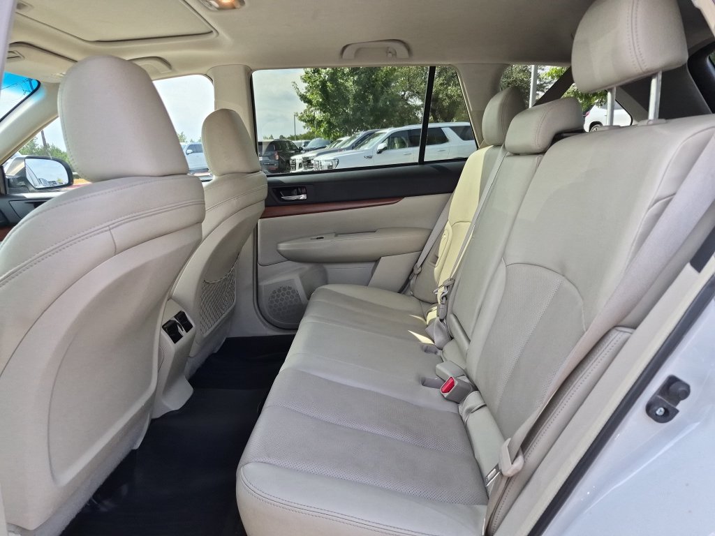 Used 2014 Subaru Outback 2.5i Limited AWD/4WD image 36