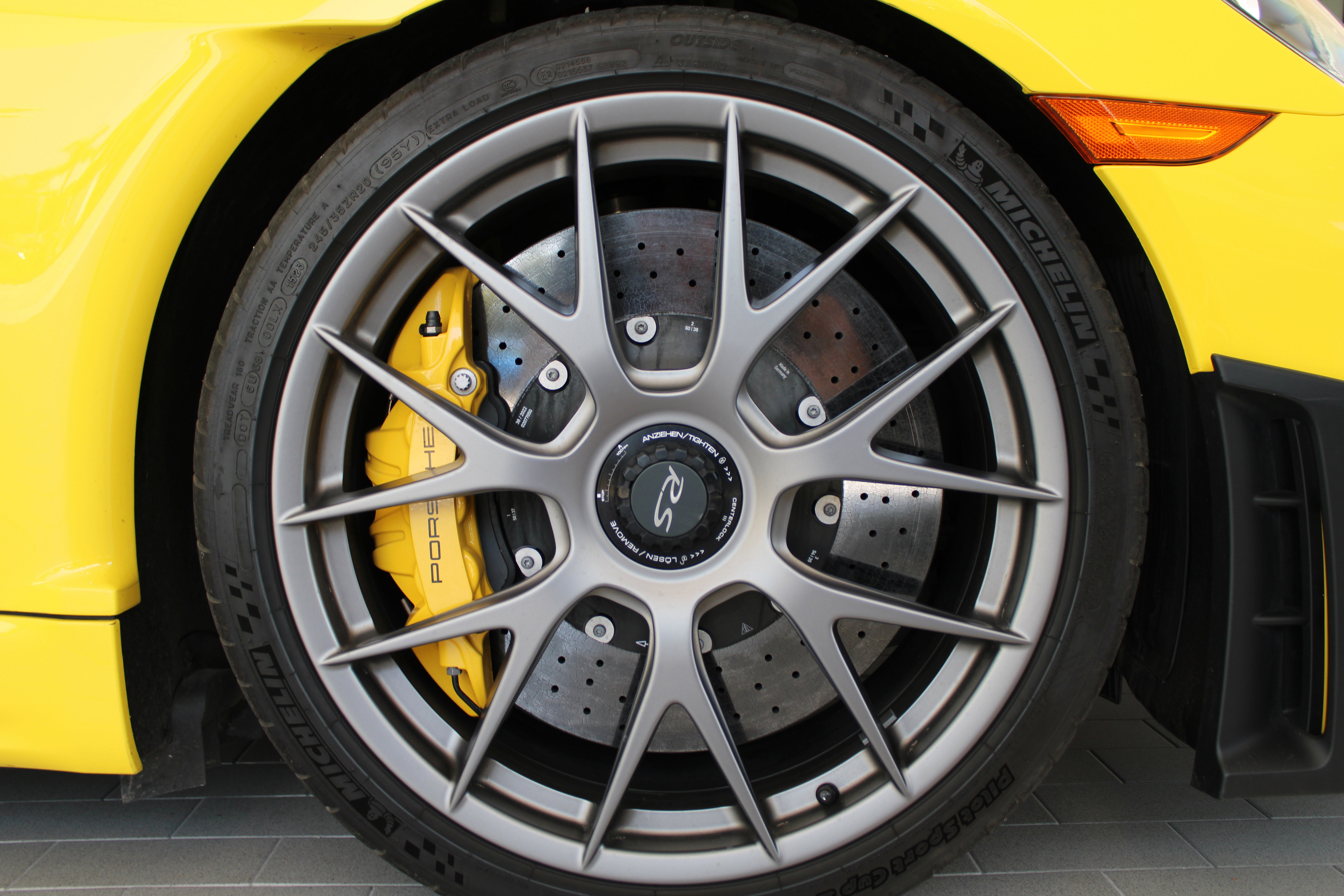 Used 2023 Porsche 718 Cayman GT4 RS image 12