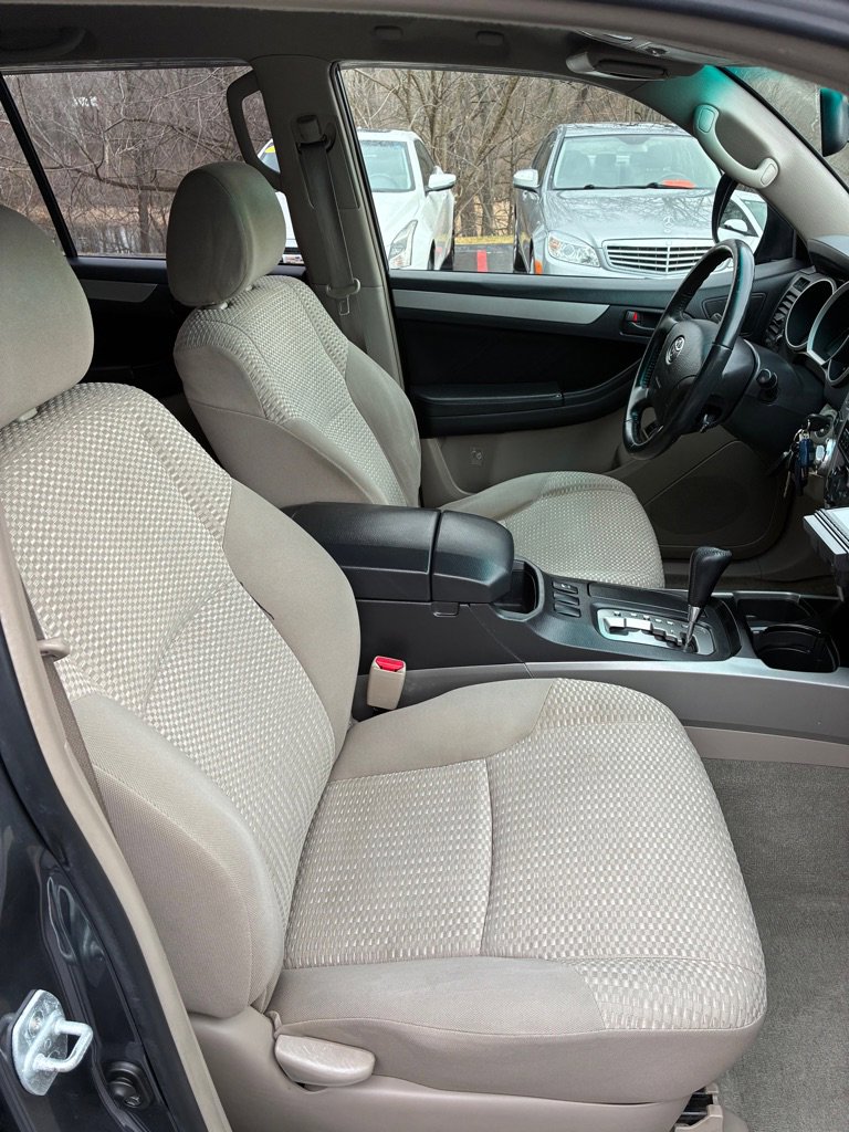 Used 2007 Toyota 4Runner SR5 image 20