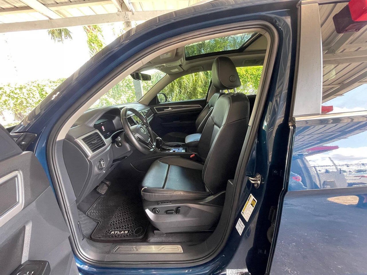 Used 2019 Volkswagen Atlas SEL FWD image 8